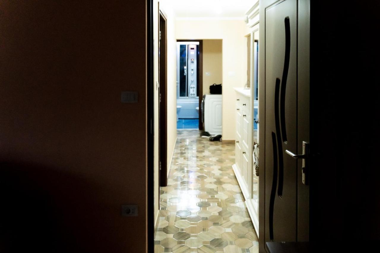 Apartament Luxury Gura Humorului Exterior photo